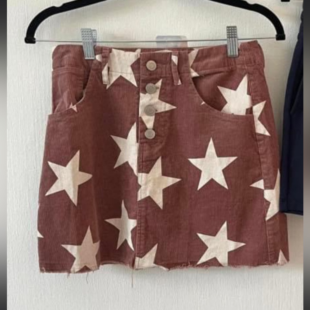 High waisted star printed skirt